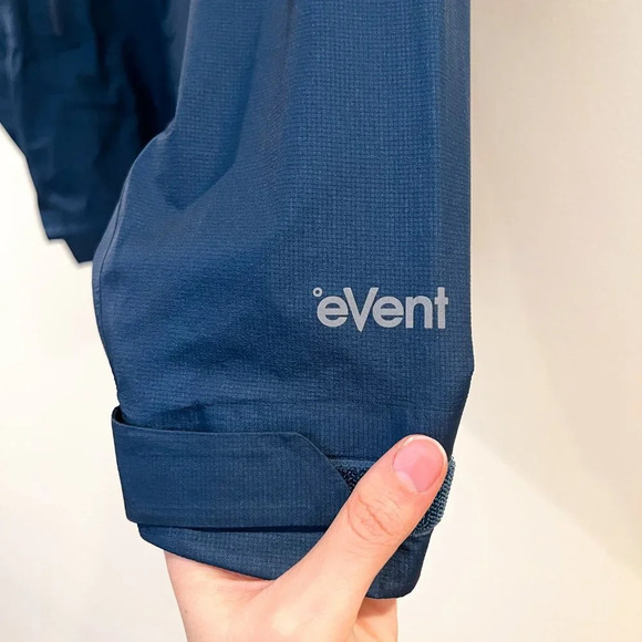 REI Co-op Blue Full Zip Outdoor Hiking Packable Windbreaker Rain Jacket XS - Picture 4 of 11